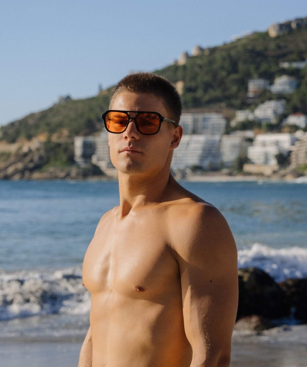 Polycarbonate aviator sunglasses. UV400 protected. Unisex style.