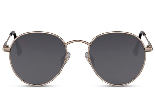 Rounded aviator sunglasses. UV400 protected. Metal frames.