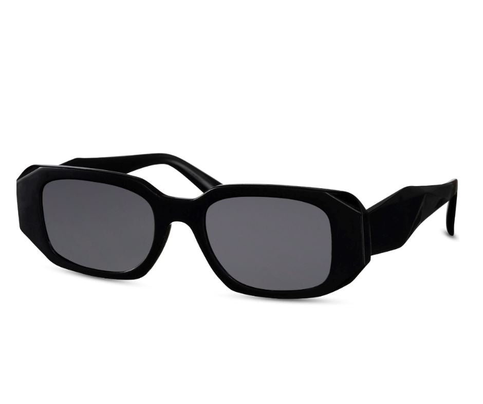 Sunglasses for rectangle face shape female. Black frames and dark lenses. UV400 protected.